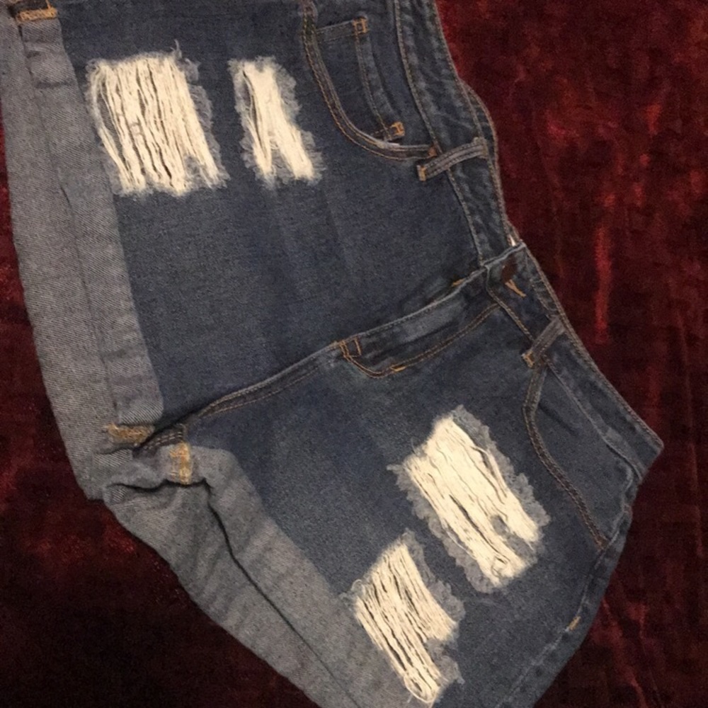 Bullhead shorts